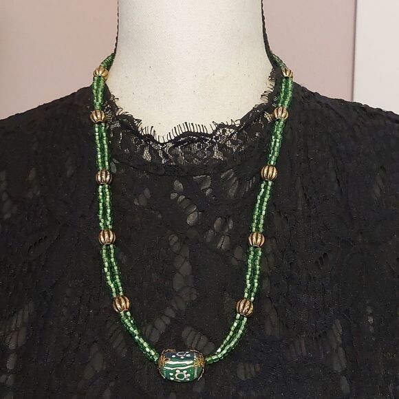 Jewelry - Vintage Handmade Green and Gold Tone Beads Double Strand Station Necklace